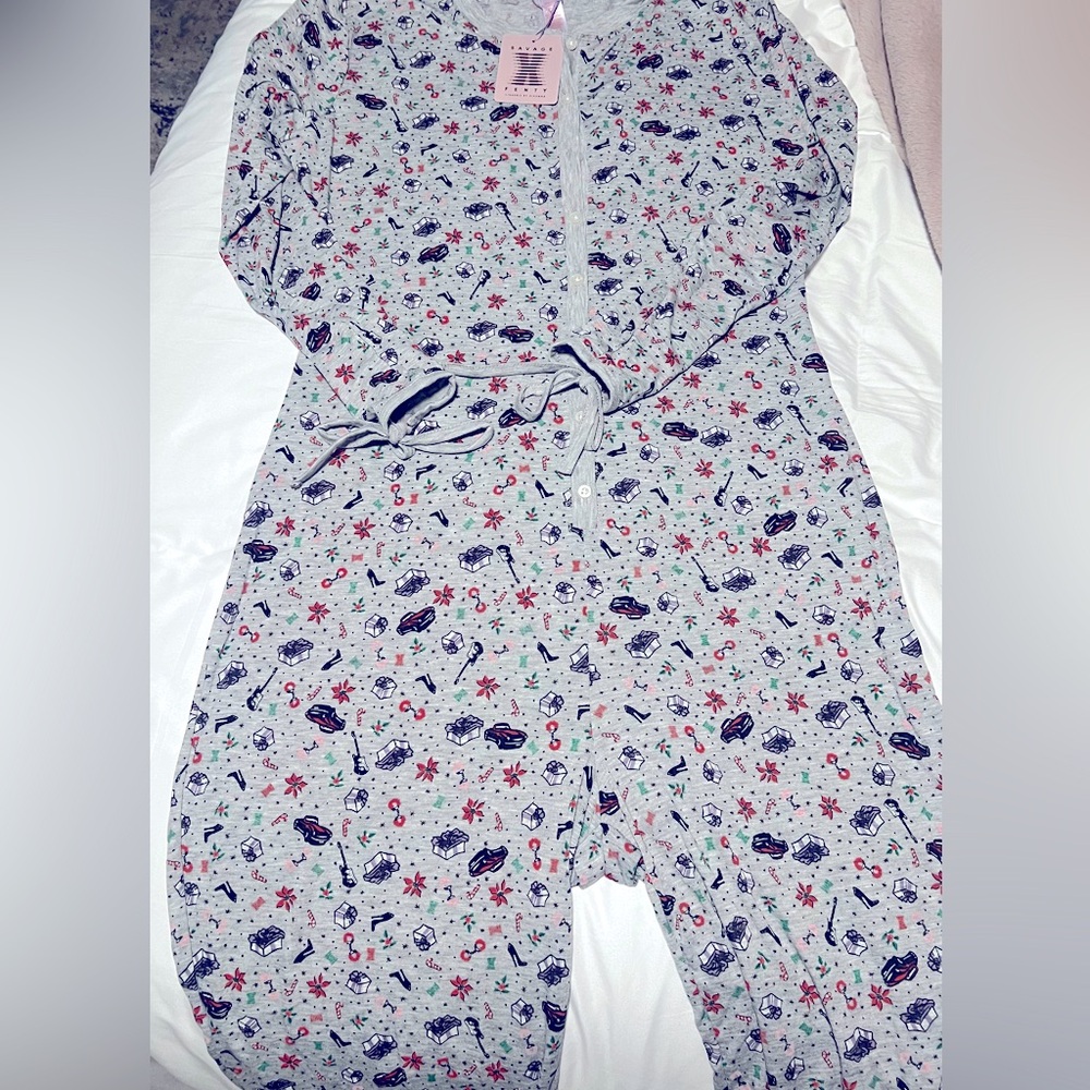 Savage x Fenty ‘Tis the Savage Open Back Women’s Onesie size Medium
